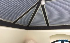 佛山禪城區綠島湖別墅電動蜂巢簾_電動天窗窗簾安裝
