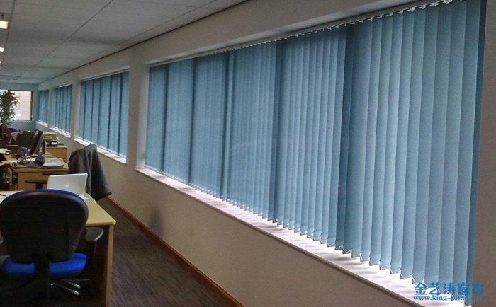 辦公室窗簾用什么顏色?這四種配色最適合 辦公室窗簾