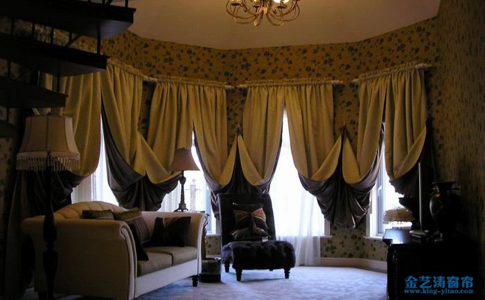 辦公室落地窗簾設(shè)計有什么技巧 布藝簾