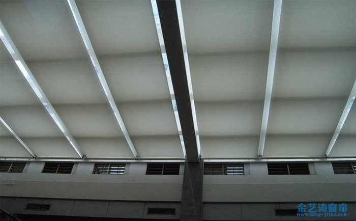 折疊式天棚簾定制廠家的優勢_佛山折疊式天棚簾廠家介紹 折疊式天棚簾